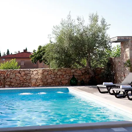 Villalanterna Villa *