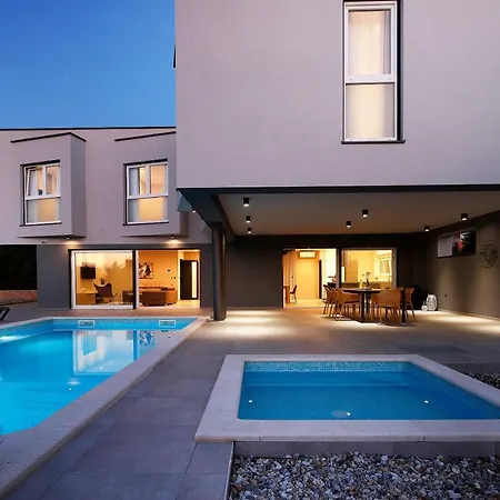 Villalanterna מאלינסקה