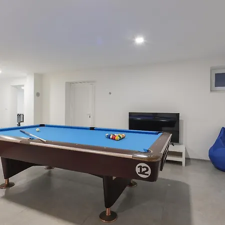 Villalanterna וילה *