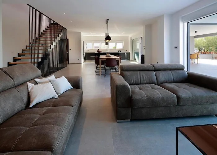 Villalanterna 别墅 *