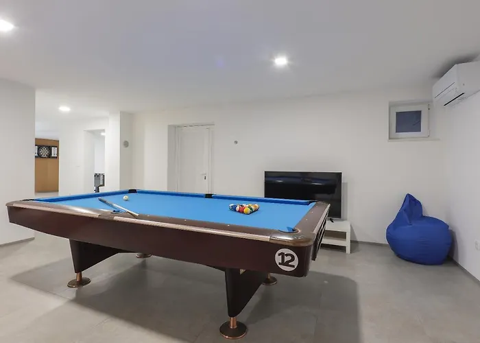 Villalanterna 别墅 *