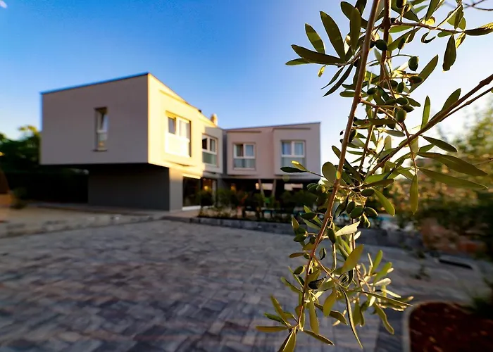 Villalanterna Willa *